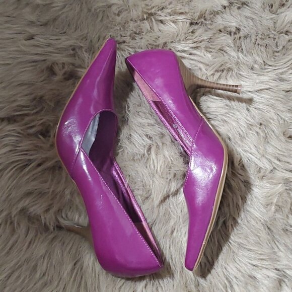 Vintage Y2K Light Purple Leather-Like Patent Heels - Picture 8 of 16